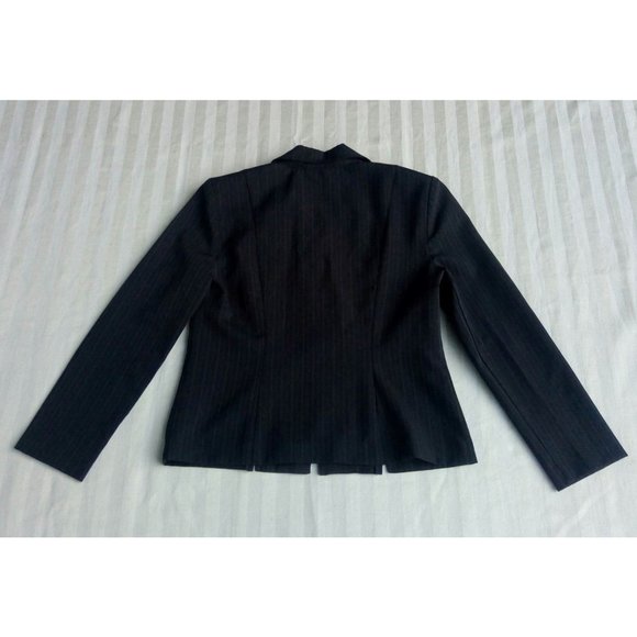 Pinstripe Zip-up Blazer - Picture 9 of 11